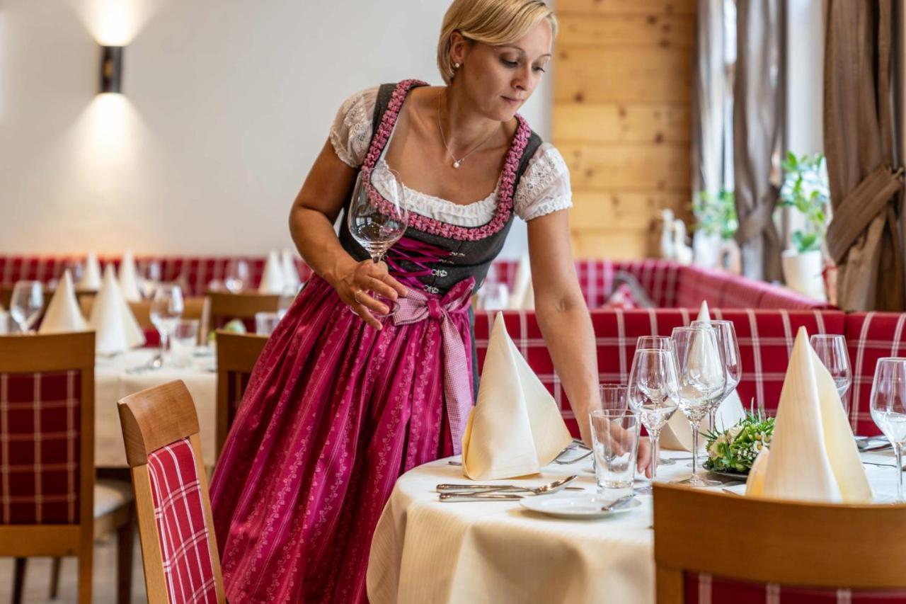 Hotel Restaurant Sonne Gengenbach Bagian luar foto