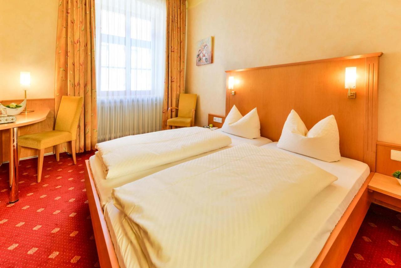 Hotel Restaurant Sonne Gengenbach Bagian luar foto